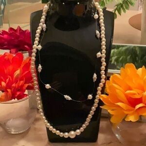 TWO NECKLACES ONE CLASSIC VINTAGE FLOATING PEARL AND RHINESTONE & ALL PEARL